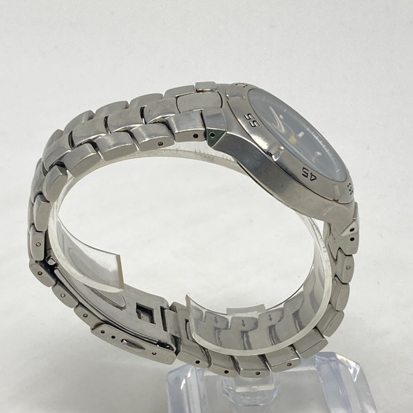 Reebok Watch Men 39mm Silver Tone Blue Dial Day Date WR 50M New Battery 8.25" - Picture 8 of 15